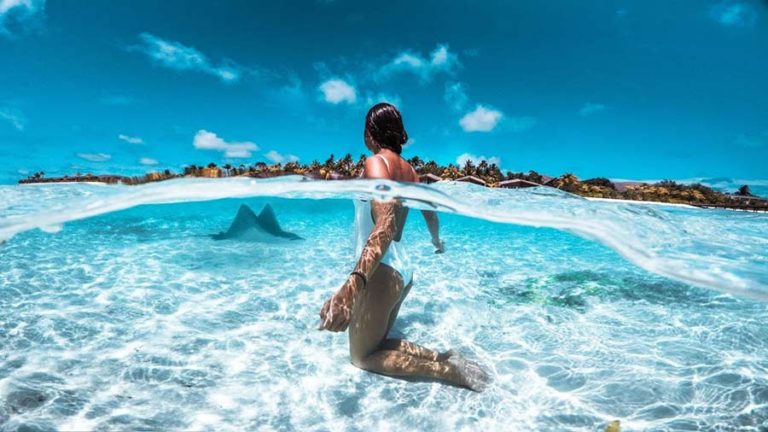 В какую страну отправиться в отпуск или переехать?