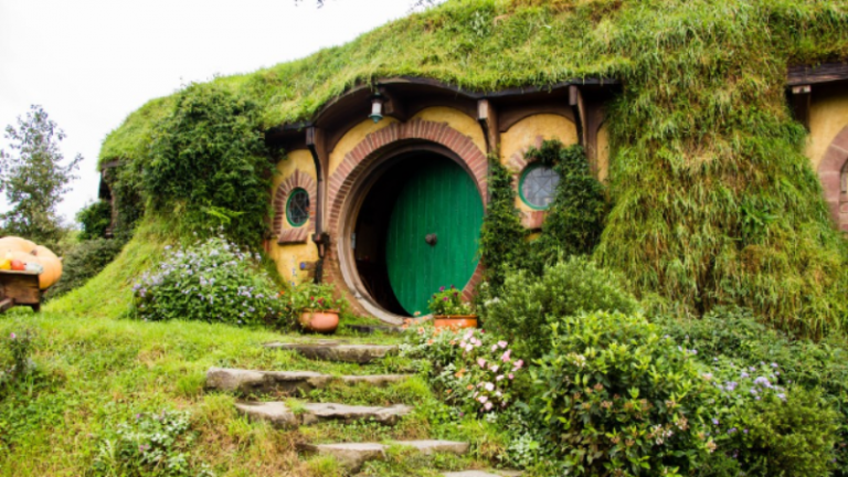 Тест: Сможете ли вы угадать какие культовые фильмы были сняты в этих домах?