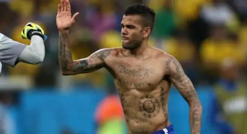 Тест: Сможешь отгадать футболиста по татуировке?