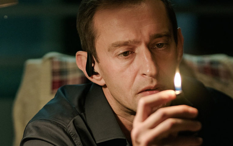 Тест: Узнаешь знаменитость по автографу?