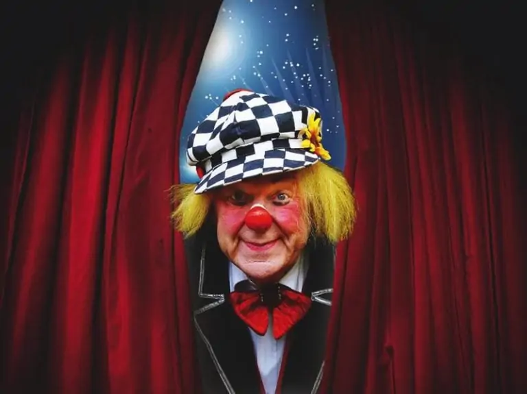 Тест: Что вы знаете про творчество Олега Попова?