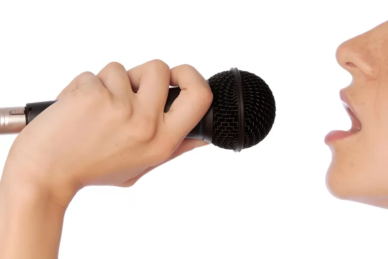 Тест: Отличи строки российских песен от новостных заголовков