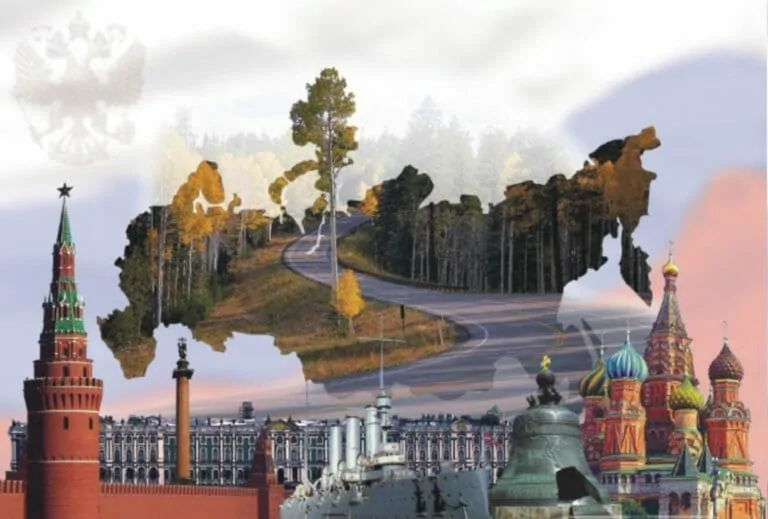 Караоке-тест: Как хорошо ты знаешь песни о России?