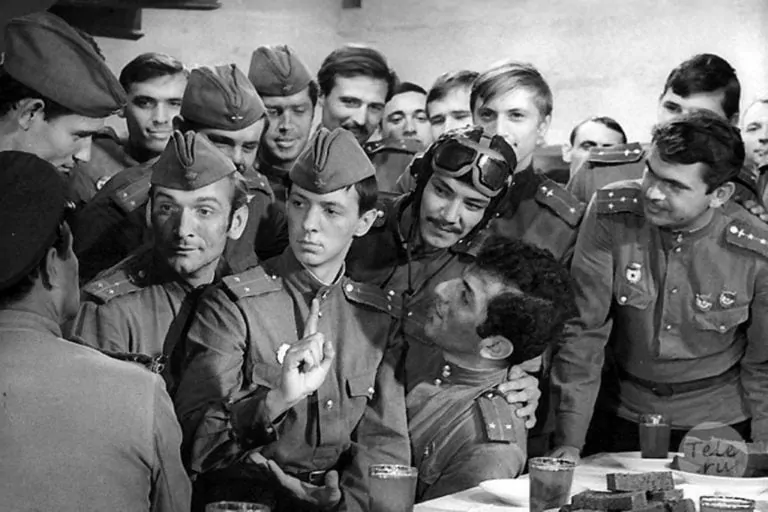 Тест: Насколько хорошо вы знаете фильм «В бой идут одни «старики»»?