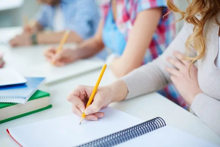 Тест: Смогли бы вы написать «Тотальный диктант»?