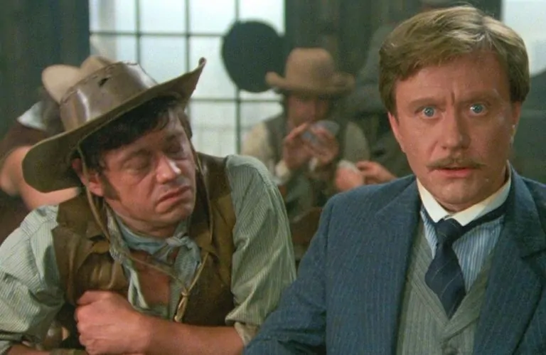 Тест: как хорошо вы знаете творчество Николая Караченцова