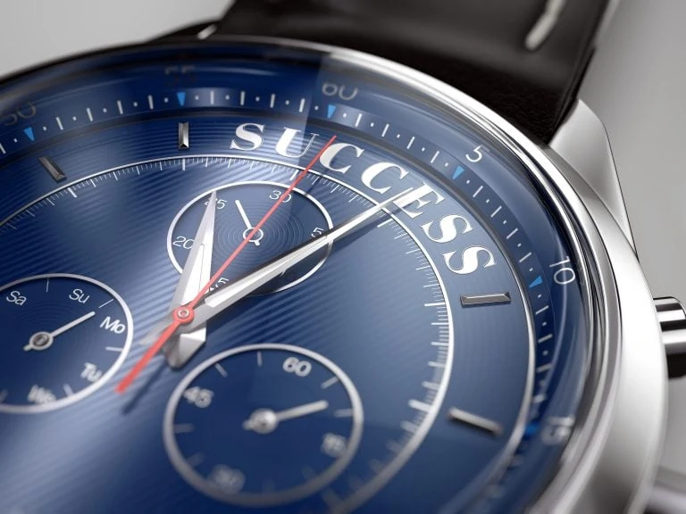 Какие наручные часы подарить мужчине в подарок, от которых он будет на седьмом небе?