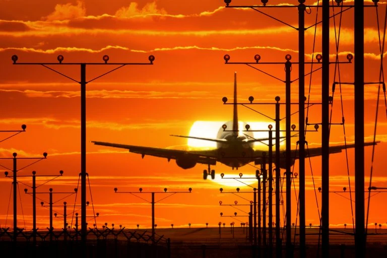 Тест: Проверим ваши знания о безопасности в самолете?