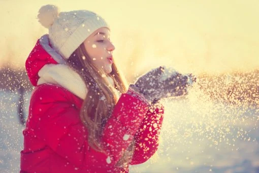 Тест для девочек: Какое зимнее фото тебе сделать?