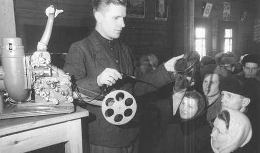 Тест: Сможете ли вы, угадать культовый советский фильм по схематичному изображению?