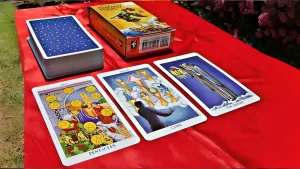 Выберите карту таро и получите совет, который вам сейчас необходим