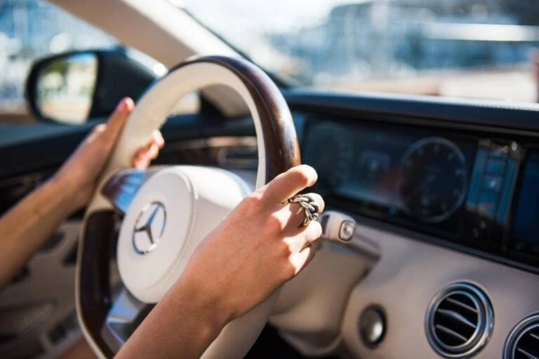 Выбери свой знак зодиака, и мы покажем тебе машину, за руль который ты сядешь через 5 лет