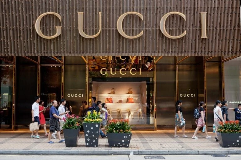 Потрать деньги в Gucci, и тест покажет, кто ты в школьной реальности