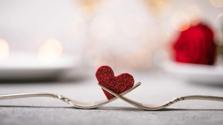 Тест: Выбери секси-смайлик и получи будоражащее предсказание