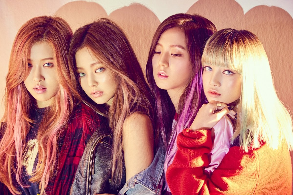 Тест кто ты из блэкпинк. Группа Блэк Пинк. K Pop группа BLACKPINK. Группа Блэк Пинк участницы. Белк пинг.