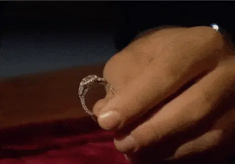 Тест для девушек: Выбери кольцо и узнай, когда ты свяжешь себя узами брака