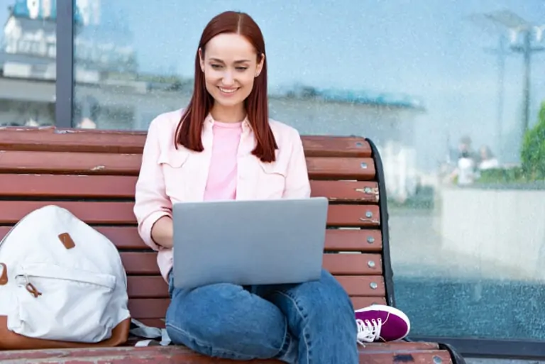 Заведи свой Youtube-канал, и тест подскажет, какой ты beauty-блогер