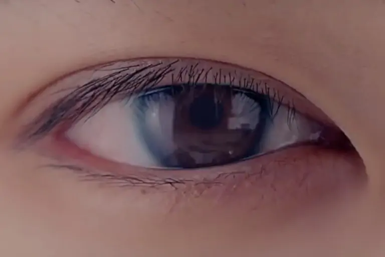 Тест: Сможешь узнать все эти кадры из K-pop клипов?