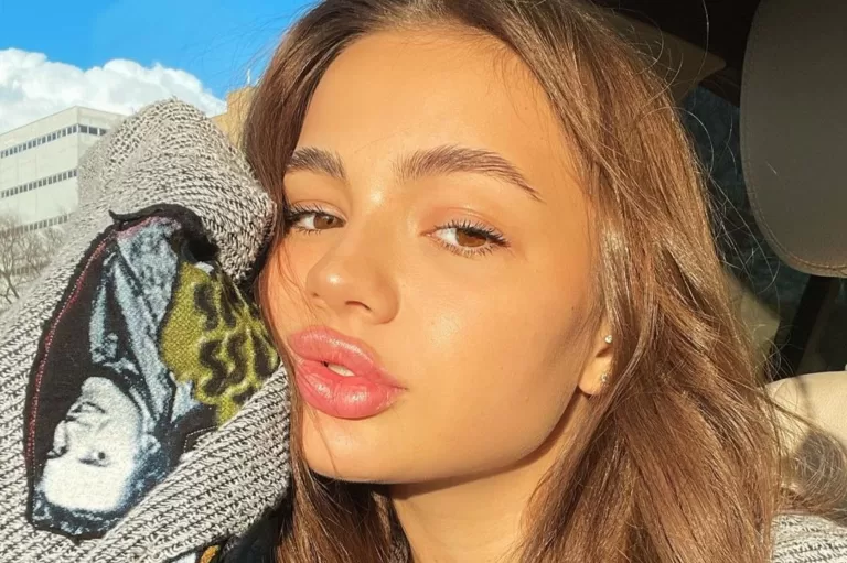 Насколько хорошо ты знаешь Валю Карнавал?