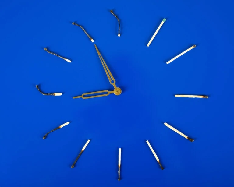 Сможете решить простые задачки со спичками?