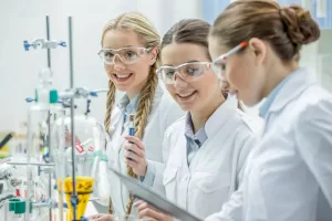 Сможете ли вы верно назвать все вещества? Проверка школьных знаний по химии