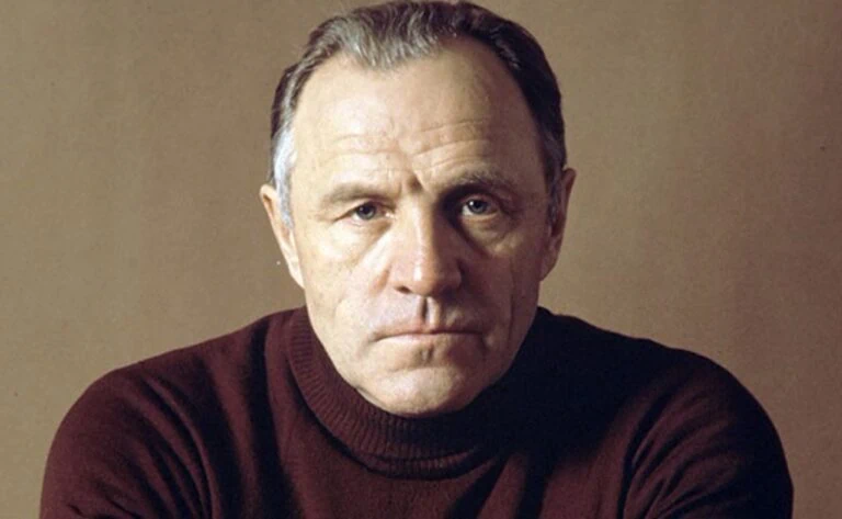 Тест: что вы знаете об Михаиле Ульянове!?