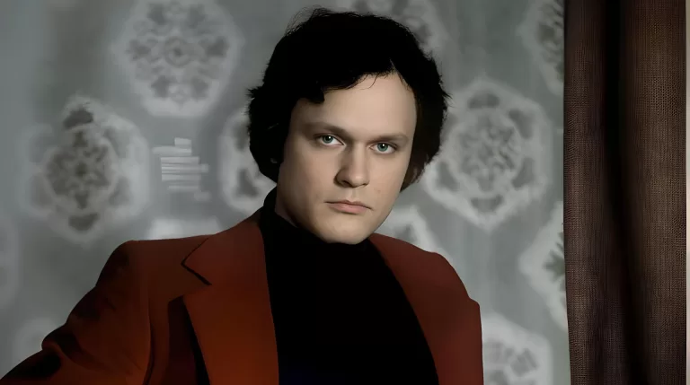 Угадаете фильм с Николаем Еременко младшим по одному кадру?