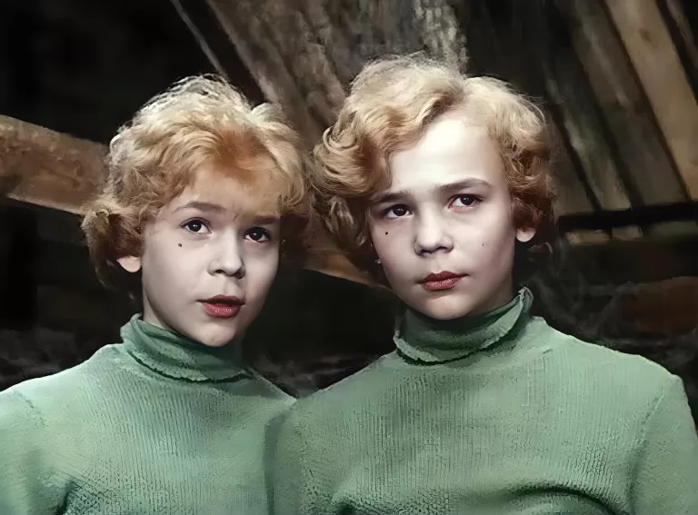 Вопросы на знание фильма «Приключения Электроника»