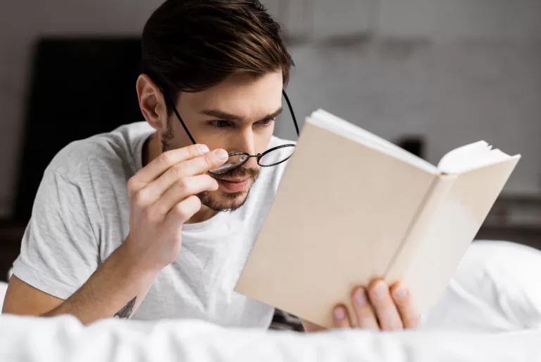 Кто автор этих стихов?