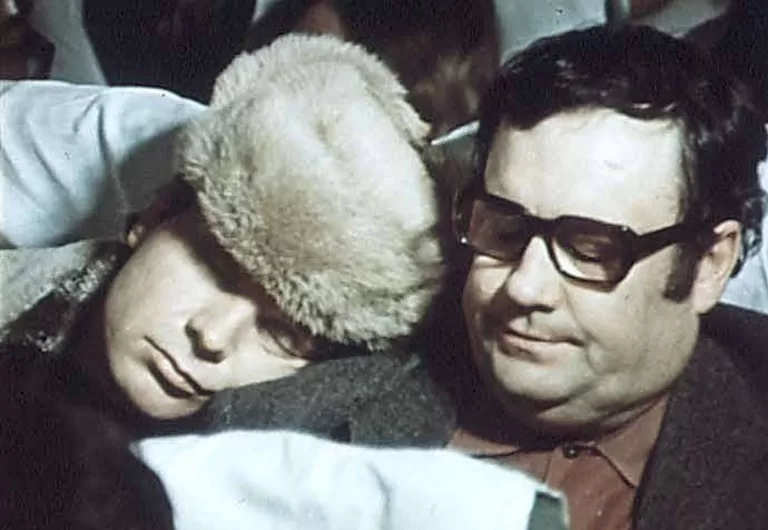 Вопросы в картинках на знание фильмов Эльдара Рязанова