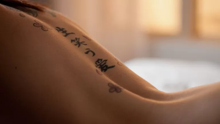 Выберите иероглиф и узнайте, чего вам сейчас не хватает больше всего