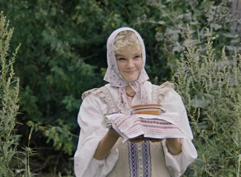 Кто вы из героев фильмов Марка Захарова?