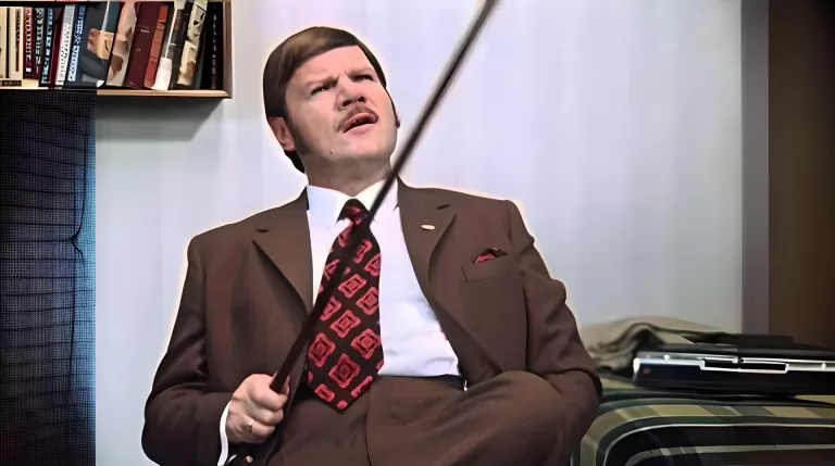 Я не узнаю вас в гриме! Сможете «опознать» известных советских (российских) актеров загримированных для кинопроб?