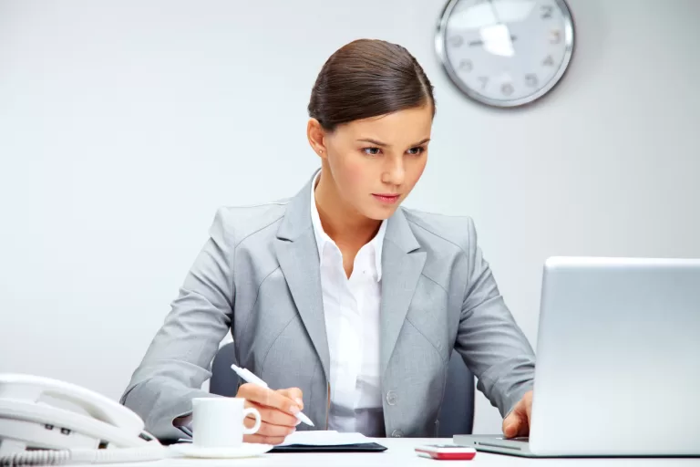 10 ошибок на известных картинах: сможете ли вы их заметить?