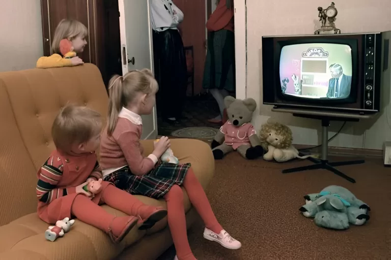 Тест: Закончите крылатые фразы из советских мультиков