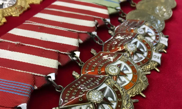 Заслуги признаны: какую медаль СССР ты заслуживаешь?