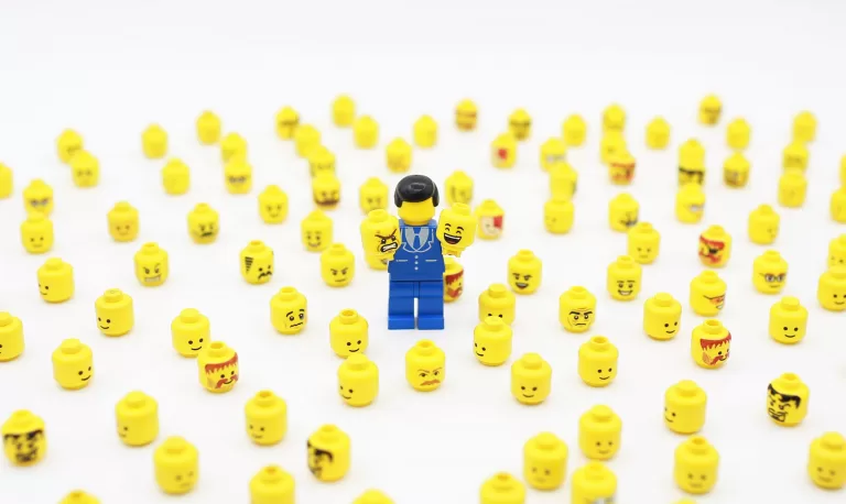 Какую роль вы играете в обществе?