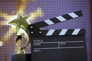 Угадайте премию или кинофестиваль по статуэтке