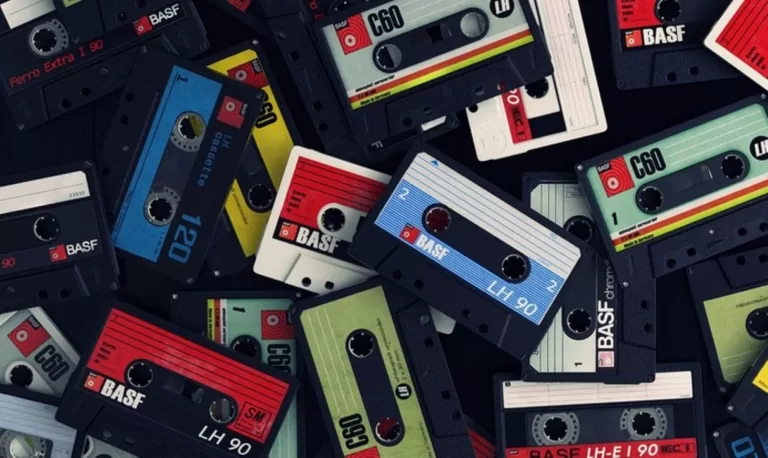 Помните ли вы хиты 90-х?