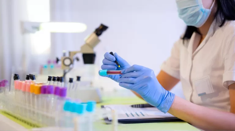 Выберите вашу группу крови и узнайте, как это влияет на ваш характер