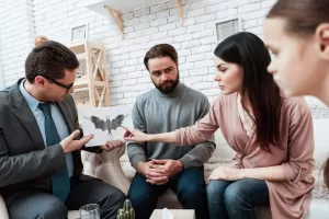 Картинки Роршаха, которые определят, что происходит у вас в подсознании