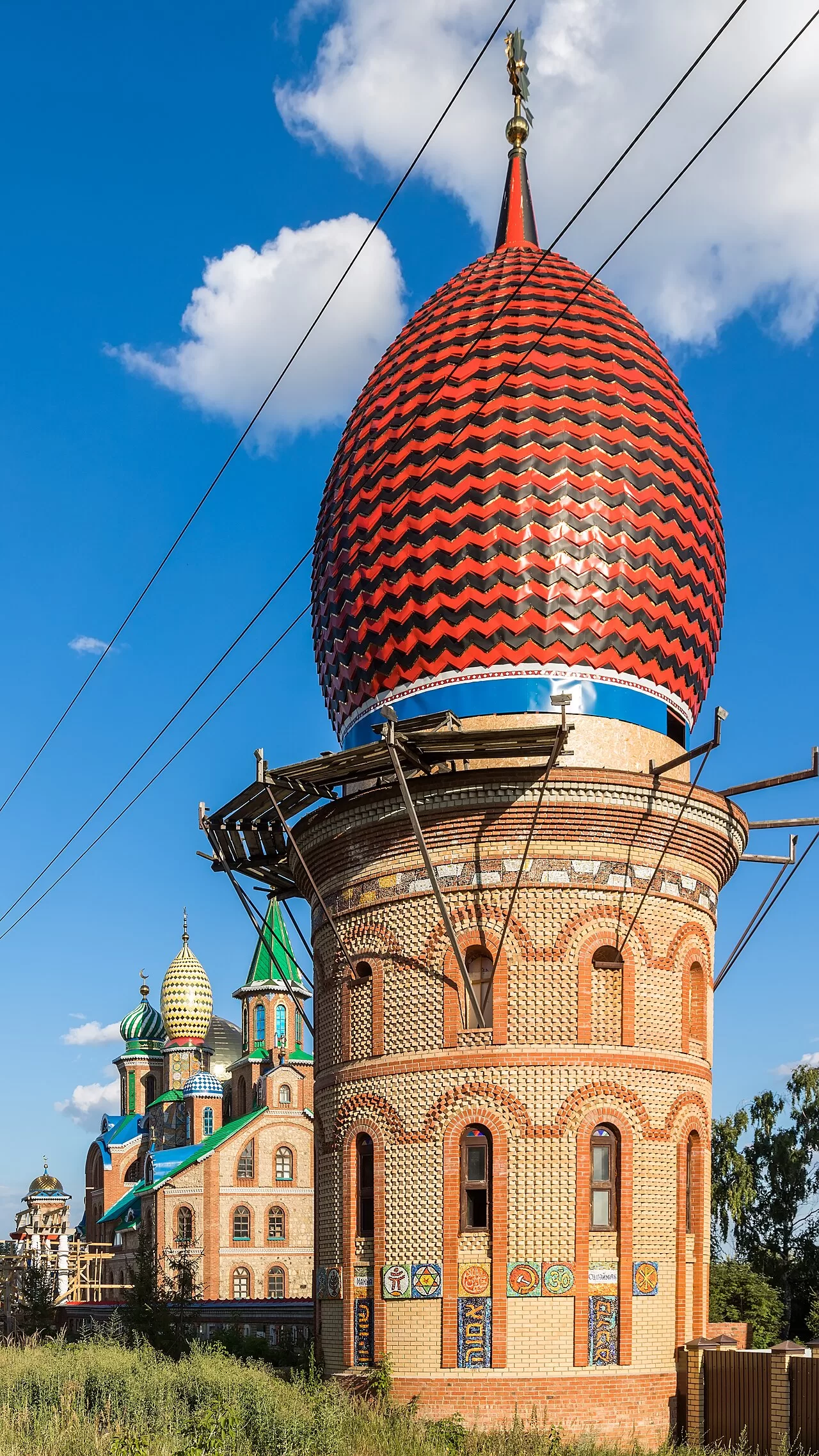 Храм всех религий в Казани
